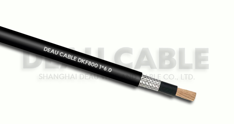典型應(yīng)用適用于連續(xù)往復(fù)運(yùn)動(dòng)下的安裝， 特別是工業(yè)作用環(huán)境下的頻繁彎曲場合， 如現(xiàn)代化機(jī)械標(biāo)準(zhǔn)部件的拖鏈中及物流系統(tǒng)、 操控系統(tǒng)、機(jī)械自動(dòng)化系統(tǒng)等。數(shù)控機(jī)床、 電子設(shè)備、 五金沖壓、木材石材機(jī)械、玻璃與門窗機(jī)械、 注塑機(jī)、 機(jī)械 （人） 手、 建筑機(jī)械、 重型機(jī)器廠 、汽車制造、 起重運(yùn)輸設(shè)備、 自動(dòng)化倉庫、 碼頭、 消防車等的室內(nèi)外環(huán)境。